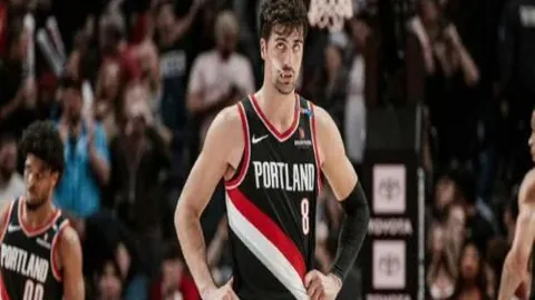 中国队在亚冬会自由式滑雪空中技巧混合团体赛中以绝对优势夺冠（2025-02-10）